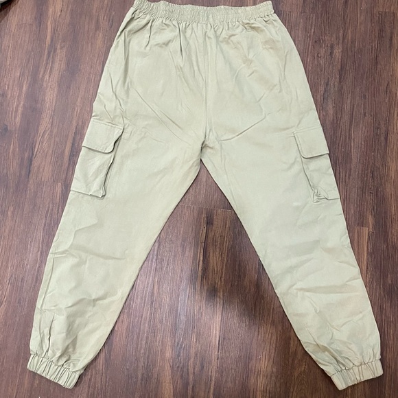 Set of four maternity pants bundle - Picture 2 of 5